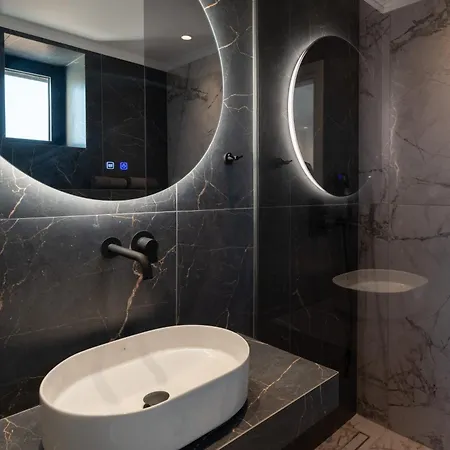 Trinity Luxury * خيرسونِسوس
