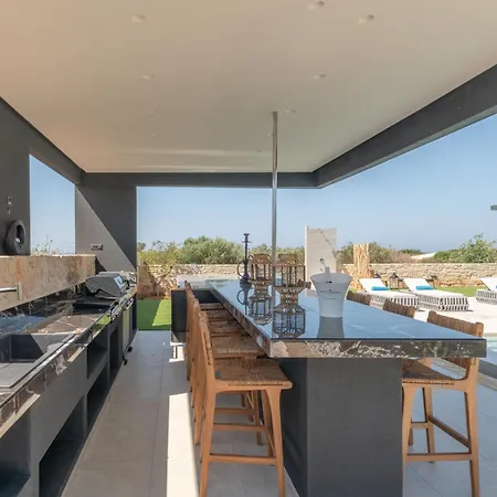 Trinity Luxury خيرسونِسوس