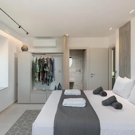Trinity Luxury *