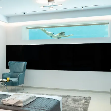 Trinity Luxury فيلة