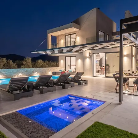 Trinity Luxury Chersonissos
