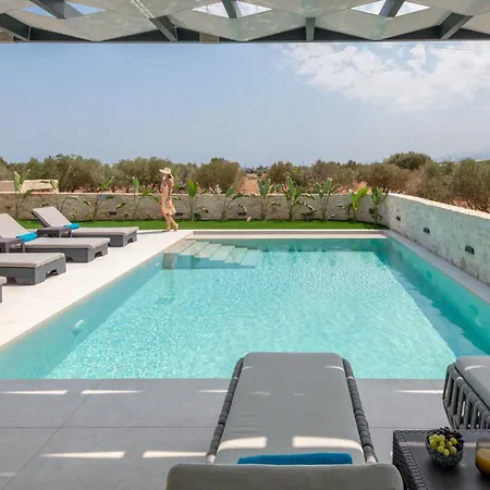 Trinity Luxury Villa Herszonisszosz