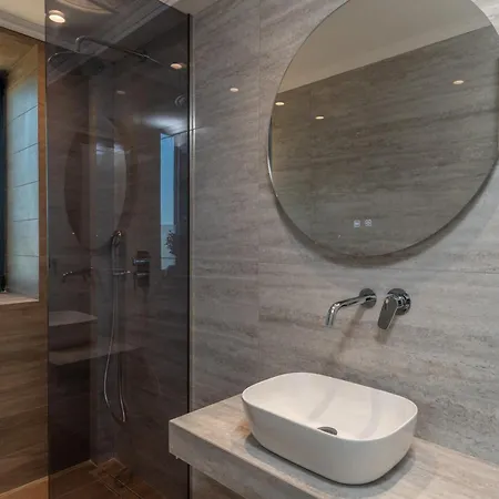 Trinity Luxury Villa
